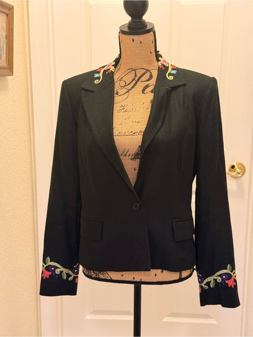 MAK New York Women’s 10 Black Blazer Floral Embroidered Jacket Vintage Y2K